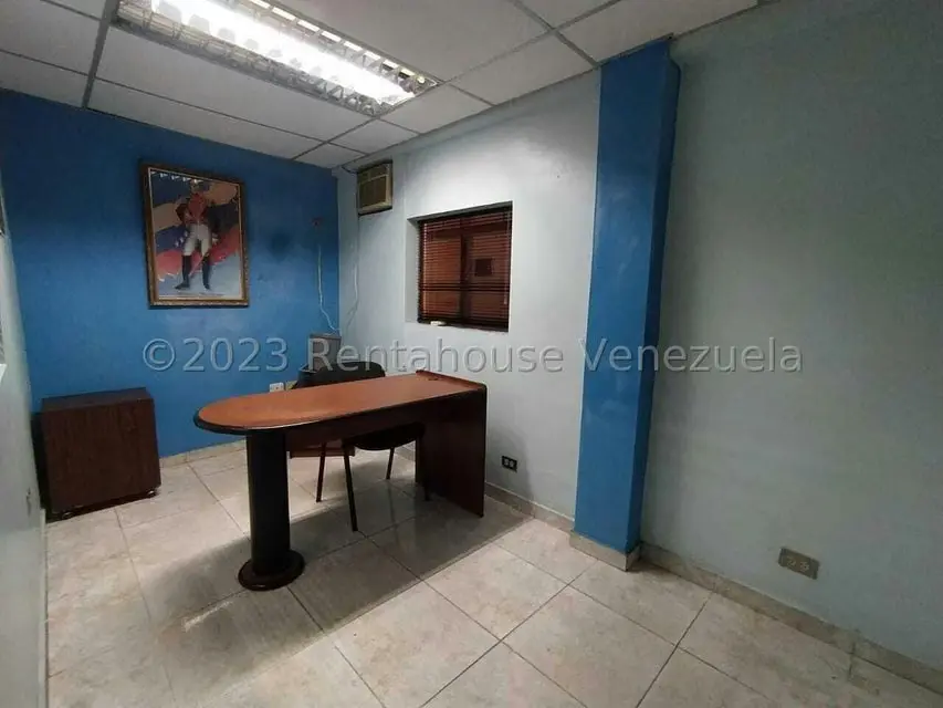 Local Comercial en Alquiler en Avenida Miranda, Aragua - 13