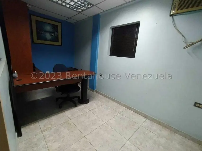 Local Comercial en Alquiler en Avenida Miranda, Aragua - 9