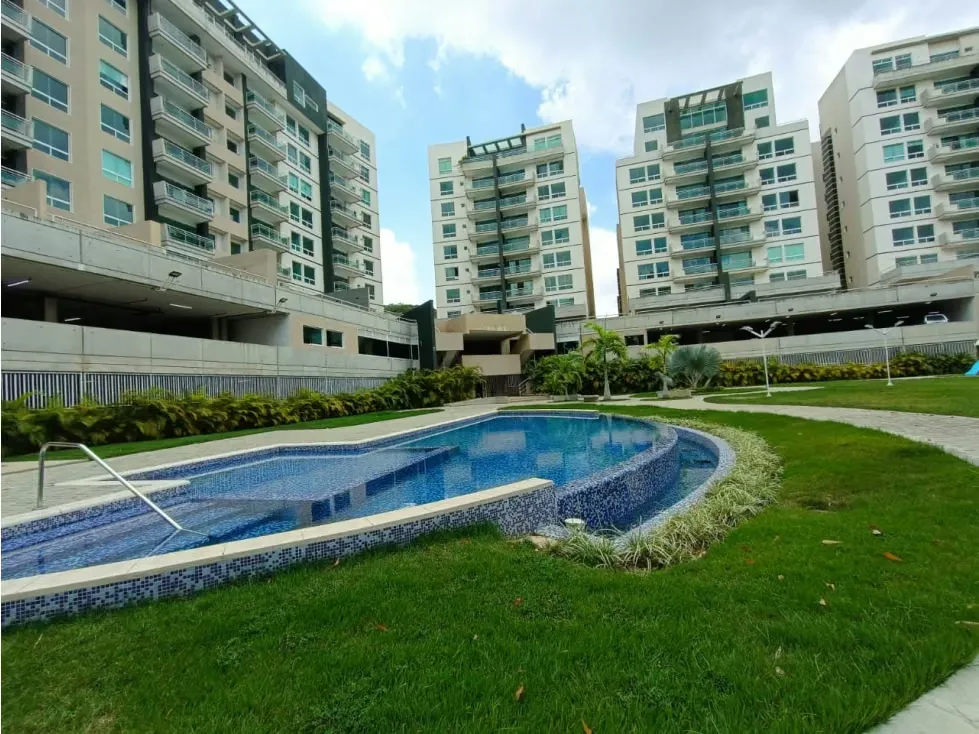 Vendo apartamento remodelado 101m2 La Lagunita 1870 - 23