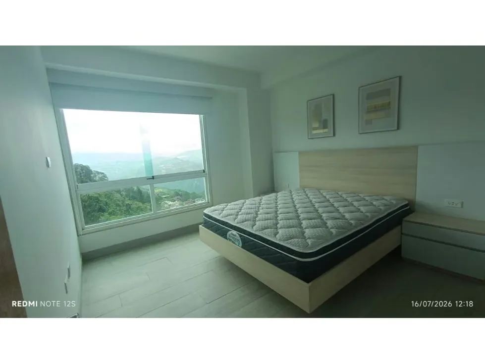 Vendo apartamento remodelado 101m2 La Lagunita 1870 - 8