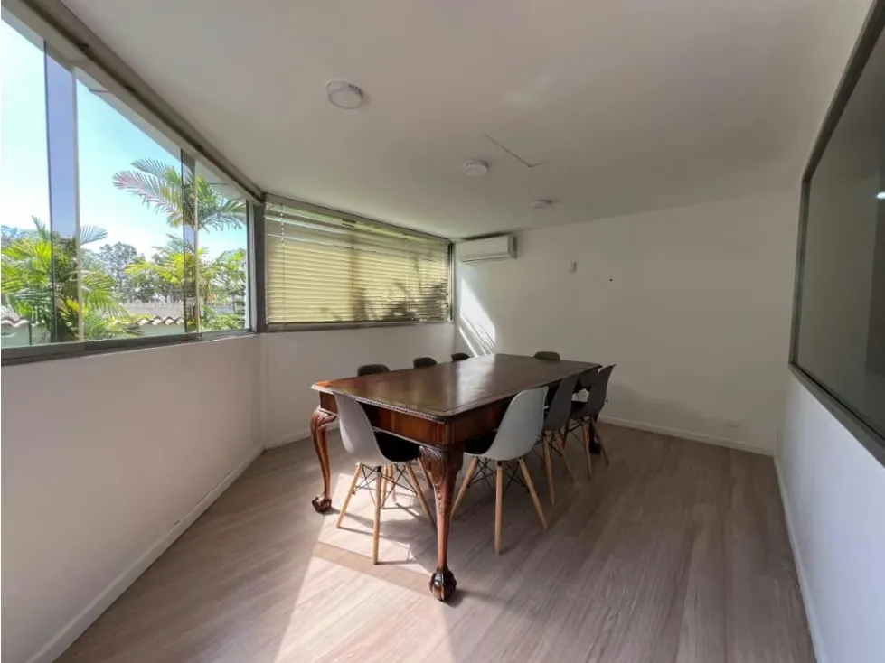 Se vende/alquila Casa 1050m² 13h/6b/2p Altamira - 15