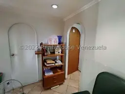 View 16