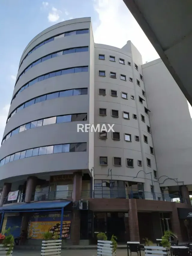 Alquiler de Oficina en piso 2, en el Centro Comercial Redabuilding, El Parral, Valencia - 2