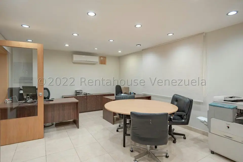 Casa (1 Nivel) en Venta en La Castellana, Distrito Metropolitano - 18