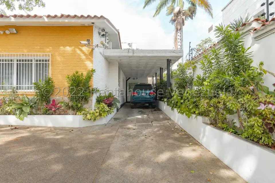 Casa (1 Nivel) en Venta en La Castellana, Distrito Metropolitano - 36