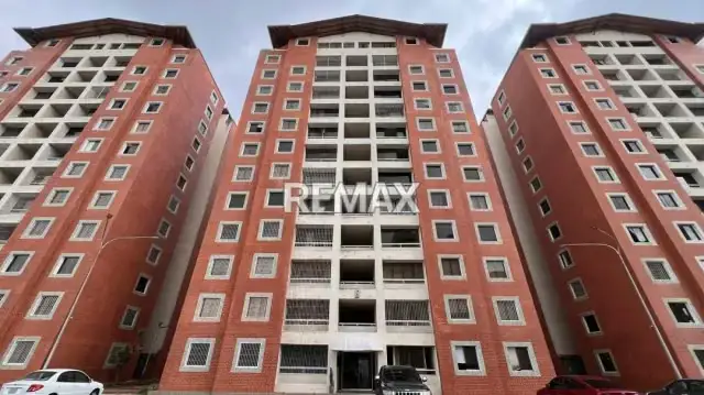 En ALQUILER Apartamento Amoblado a ESTRENAR Residencias Montecarlo