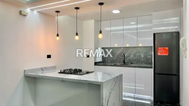 En ALQUILER Apartamento Amoblado a ESTRENAR Residencias Montecarlo - 2