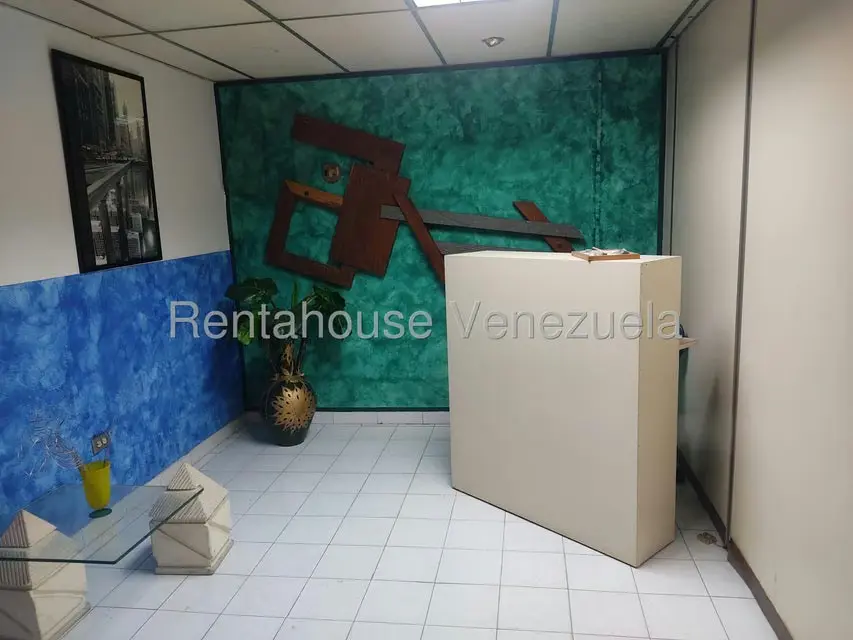 Local Comercial en Venta en La Urbina, Distrito Metropolitano - 3