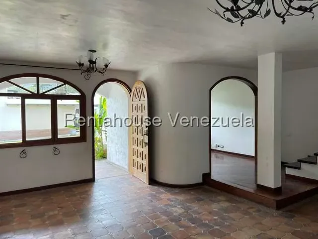 Casa (Duplex) en Venta en Colinas de Carrizal, Miranda - 11
