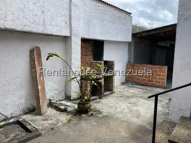 Casa (Duplex) en Venta en Colinas de Carrizal, Miranda - 35
