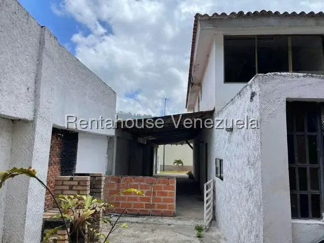 Casa (Duplex) en Venta en Colinas de Carrizal, Miranda - 37