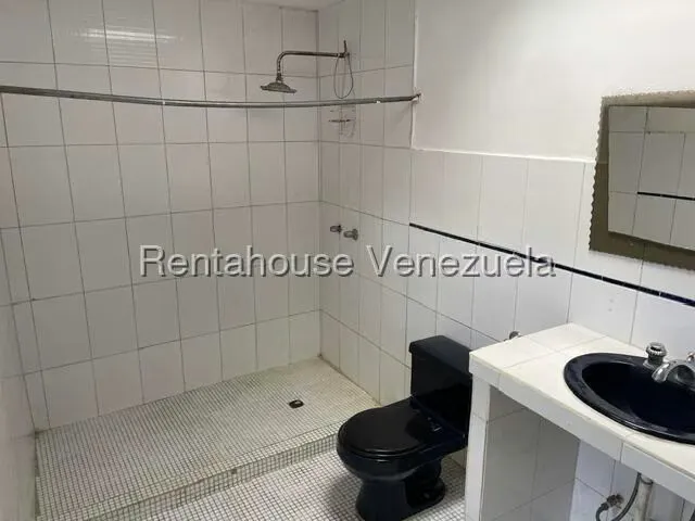 Casa (Duplex) en Venta en Colinas de Carrizal, Miranda - 53