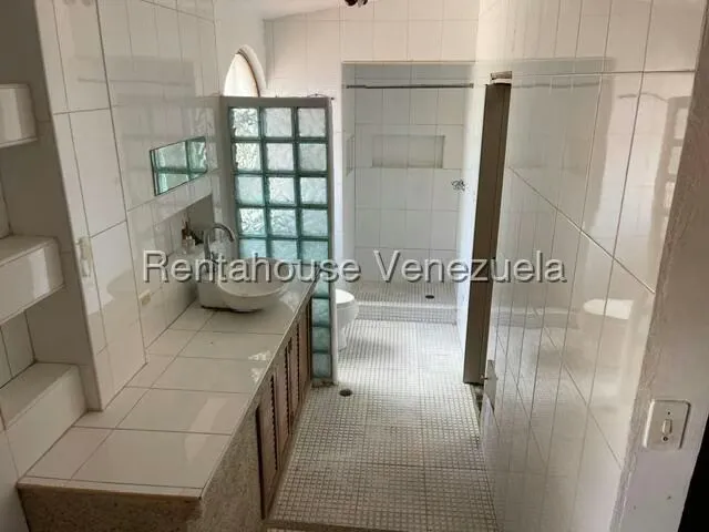 Casa (Duplex) en Venta en Colinas de Carrizal, Miranda - 86