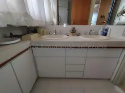 Vista 43