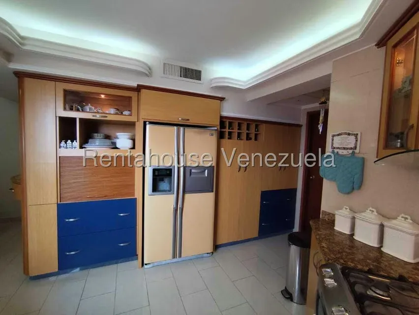 Apartamento (1 Nivel) en Venta en La Lago, Zulia - 9