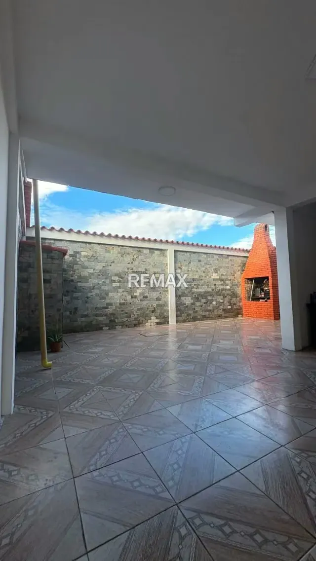 EN VENTA: CASA-DÚPLEX + LOCAL COMERCIAL | AV. 3, RUBIO - 3