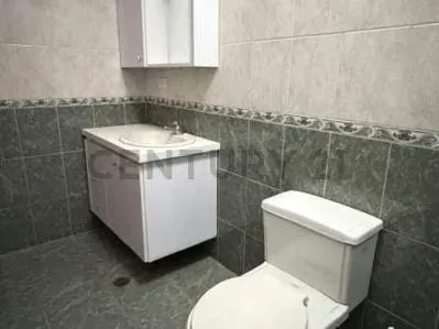 Venta en Res. Alejandra, Lechería - 9