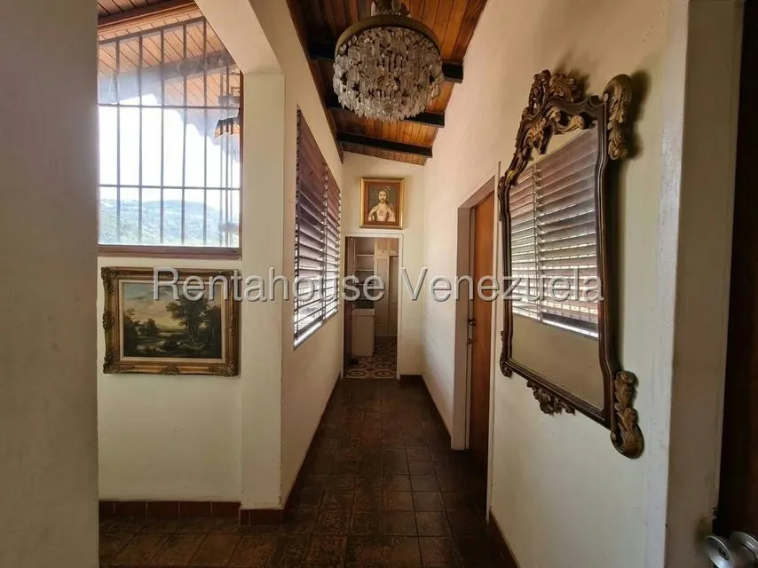 Casa (Duplex) en Venta en Prados del Este, Distrito Metropolitano - 26