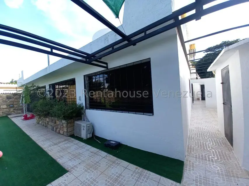 Casa (1 Nivel) en Venta en La Viña, Carabobo - 25
