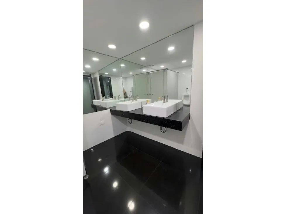 Vendo oficina remodelada 288m2 El Rosal 9942 - 14