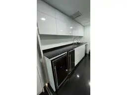 View 10