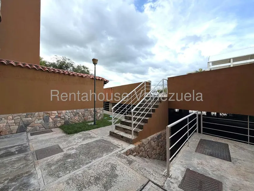 Apartamento (1 Nivel) en Venta en Intercomunal Turmero Maracay, Aragua - 24