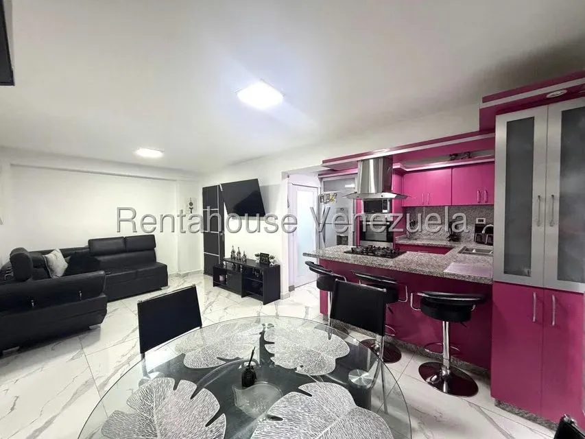 Apartamento (1 Nivel) en Venta en Intercomunal Turmero Maracay, Aragua - 5