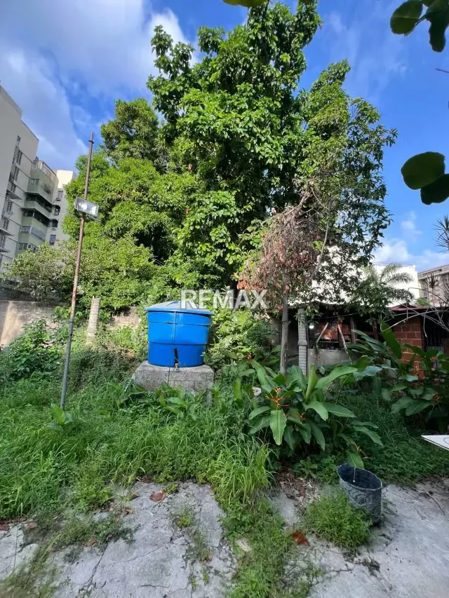 Amplio Terreno de 1.328 m² Calle Boyaca - 4