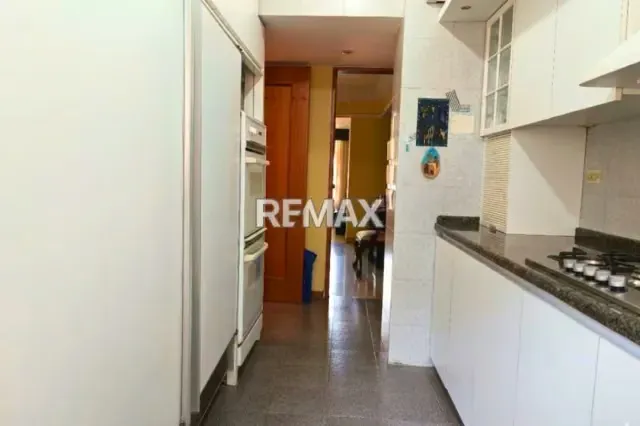 Apartamento en Alquiler Urb Sebucán, 219Mt2,3H+S,3B+S,3E. 26-66 - 15