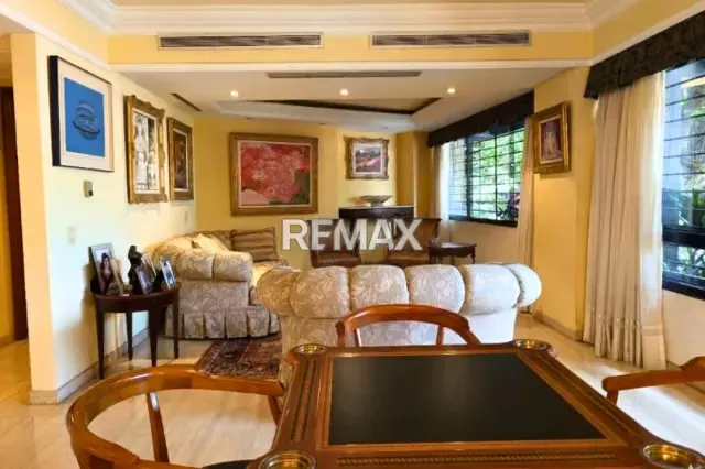 Apartamento en Alquiler Urb Sebucán, 219Mt2,3H+S,3B+S,3E. 26-66 - 8