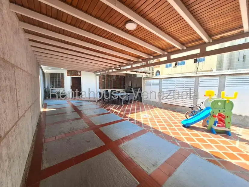 Casa (Duplex) en Venta en El Bosque, Carabobo