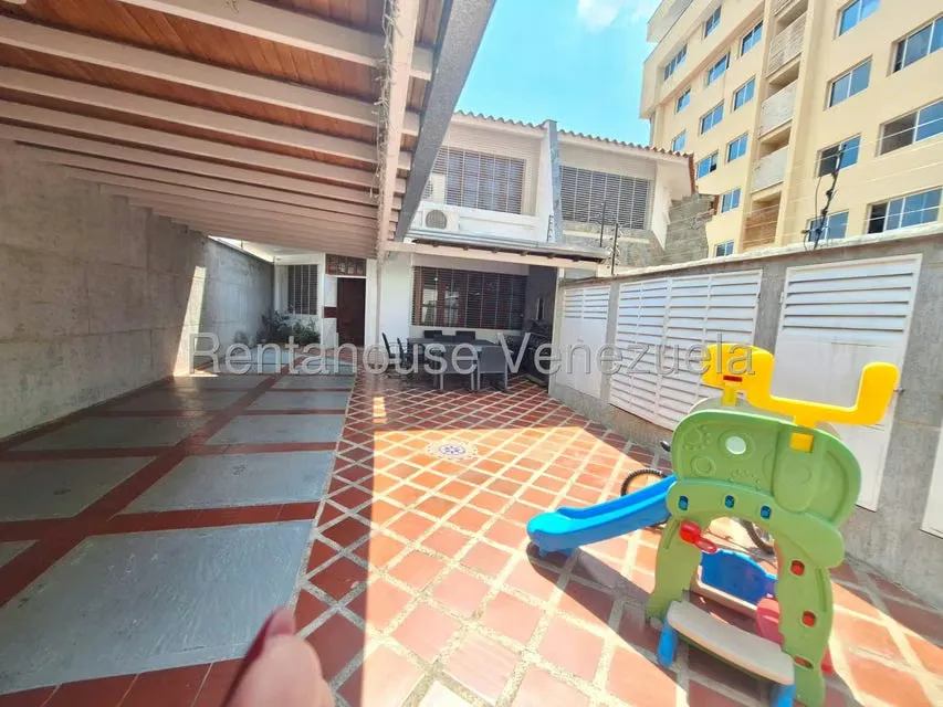 Casa (Duplex) en Venta en El Bosque, Carabobo - 27