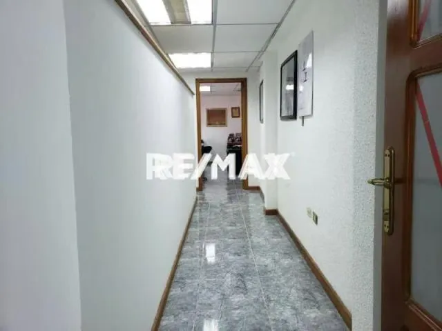 EN VENTA PROPIEDAD CON POTENCIAL RESIDENCIAL Y COMERCIAL, URB SABANAMAR, ISLA DE MARGARITA. - 3