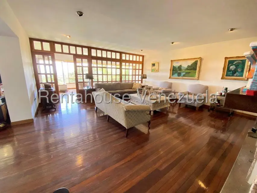 Apartamento (1 Nivel) en Venta en El Hatillo, Distrito Metropolitano - 4