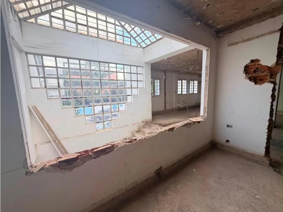 Se vende casa comercial 324m2 El Rosal 2854 - 5