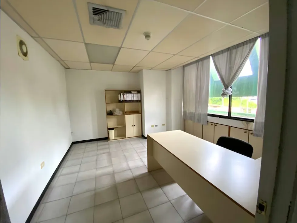 Se vende galpón 2518 m2 Guatire 3592 - 18