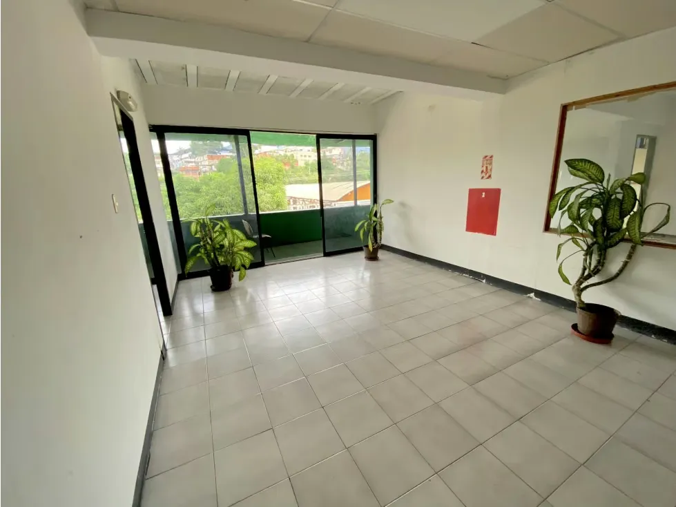 Se vende galpón 2518 m2 Guatire 3592 - 8