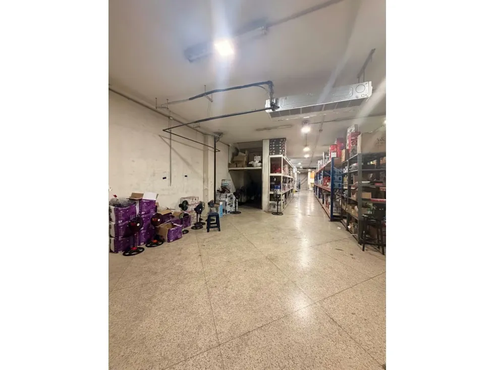 Venta de edificio blindado en la Avenida Baralt - 15