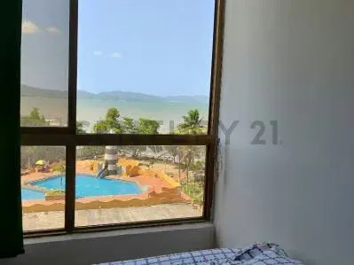 EN VENTA APARTAMENTO EN HIGUEROTE RES. AGUJA AZUL 3 - 8