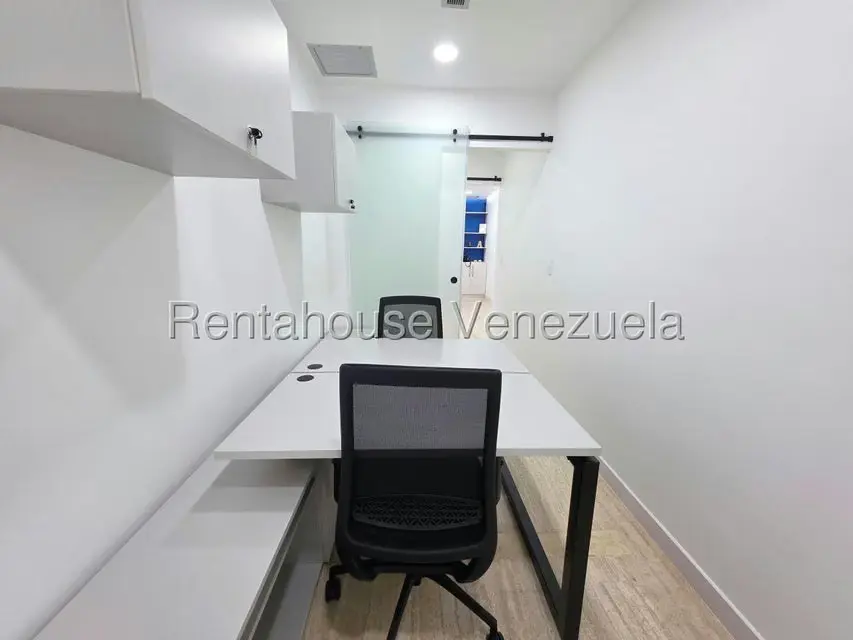 Local Comercial en Alquiler en Prados del Este, Distrito Metropolitano - 4