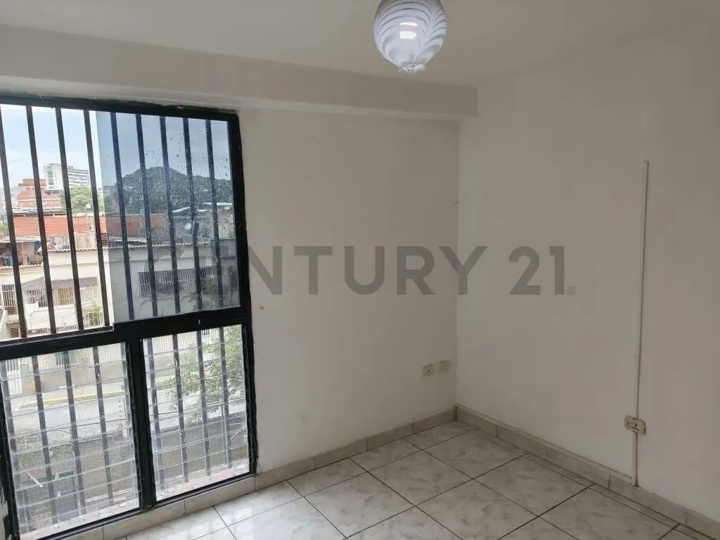 Cómodo y espacioso Apartamento en Valle Abajo - 9