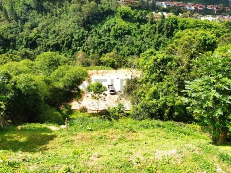 Imagina una vida con espacio de sobre para tu familia,y hermosa vista EL HATILLO - 12
