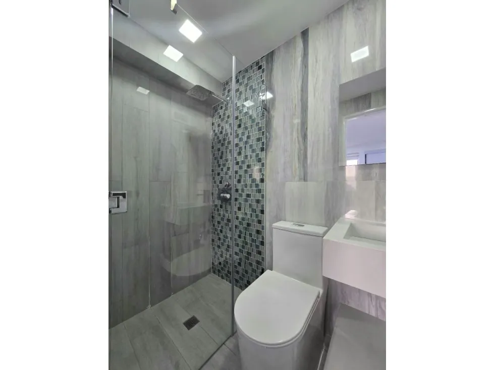 PENT HOUSE TRIPLEX EN VENTA 320 M2 - URB LOS CHAGUARAMOS - 13