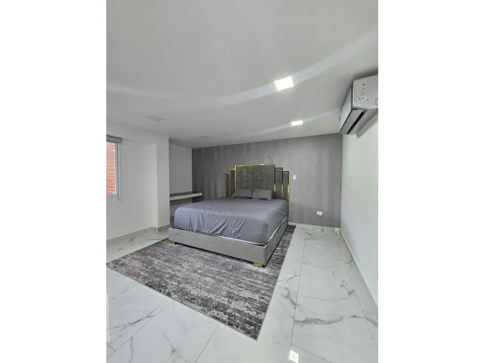 PENT HOUSE TRIPLEX EN VENTA 320 M2 - URB LOS CHAGUARAMOS - 15