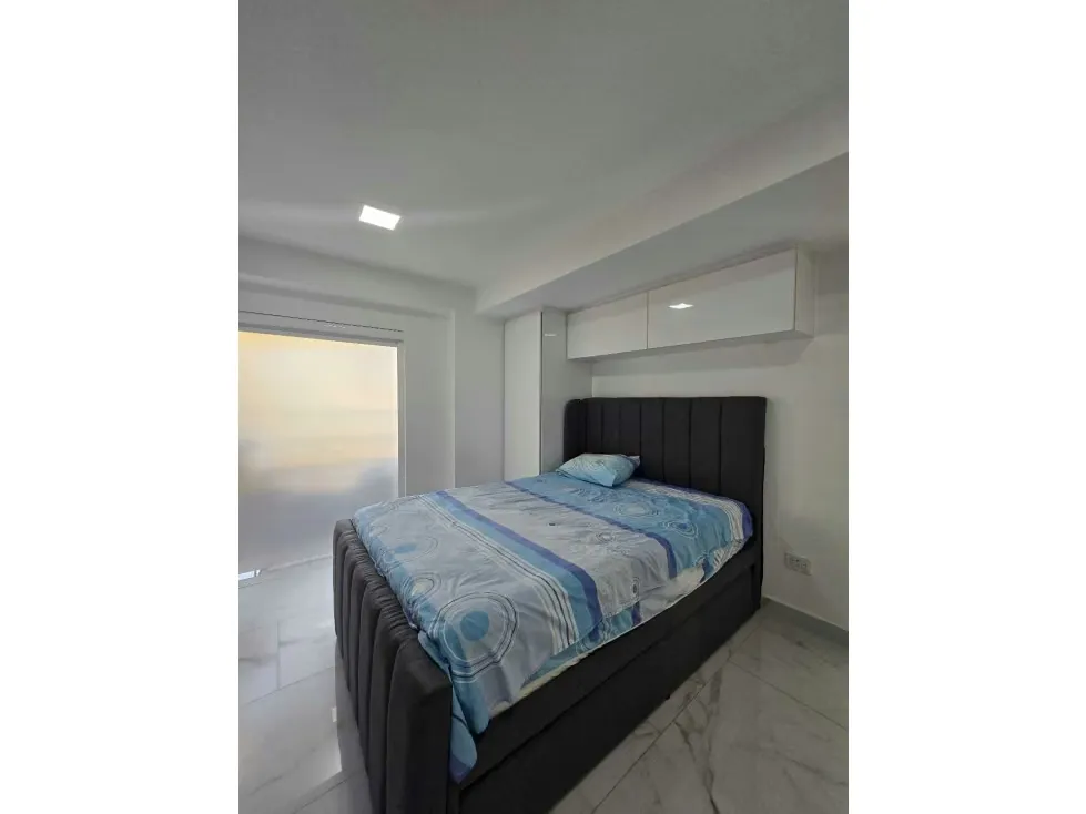PENT HOUSE TRIPLEX EN VENTA 320 M2 - URB LOS CHAGUARAMOS - 21