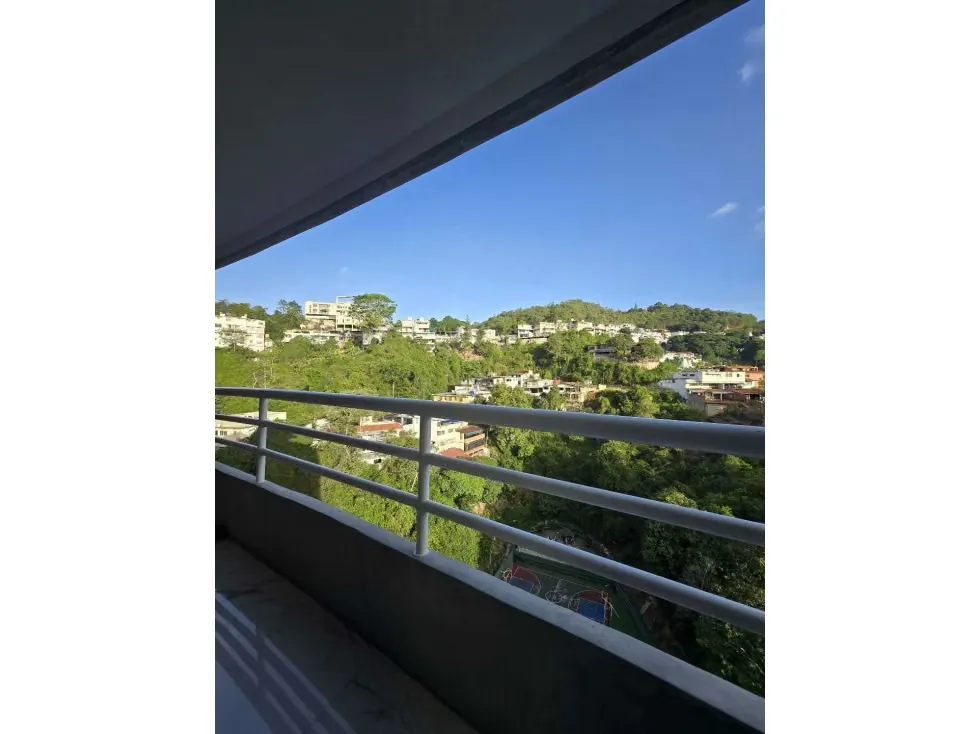 PENT HOUSE TRIPLEX EN VENTA 320 M2 - URB LOS CHAGUARAMOS - 8