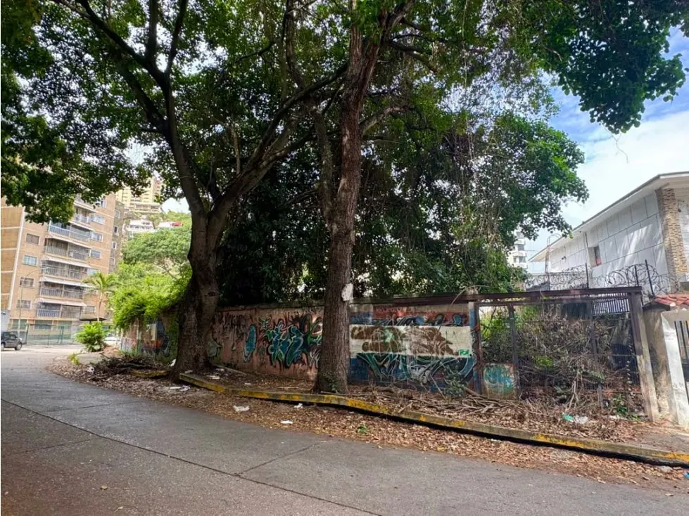 En Venta Terreno en Santa Mónica. Libertador - Caracas - 6