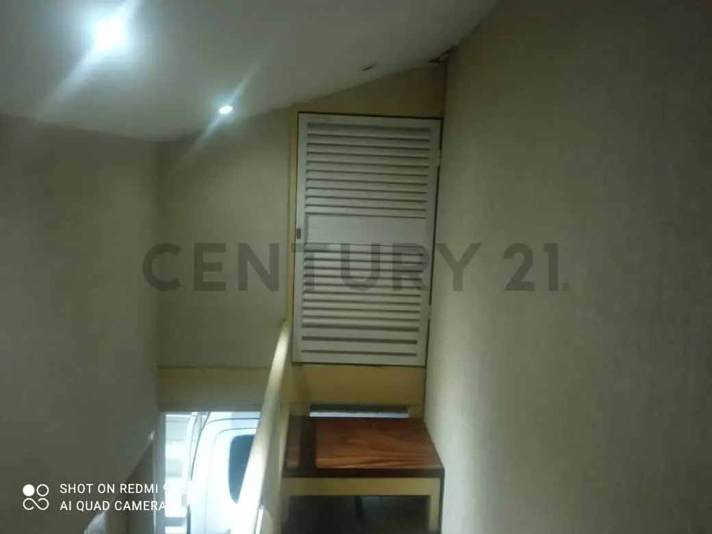 Oficina en venta en la Zona Industrial La Trinidad ER - 18