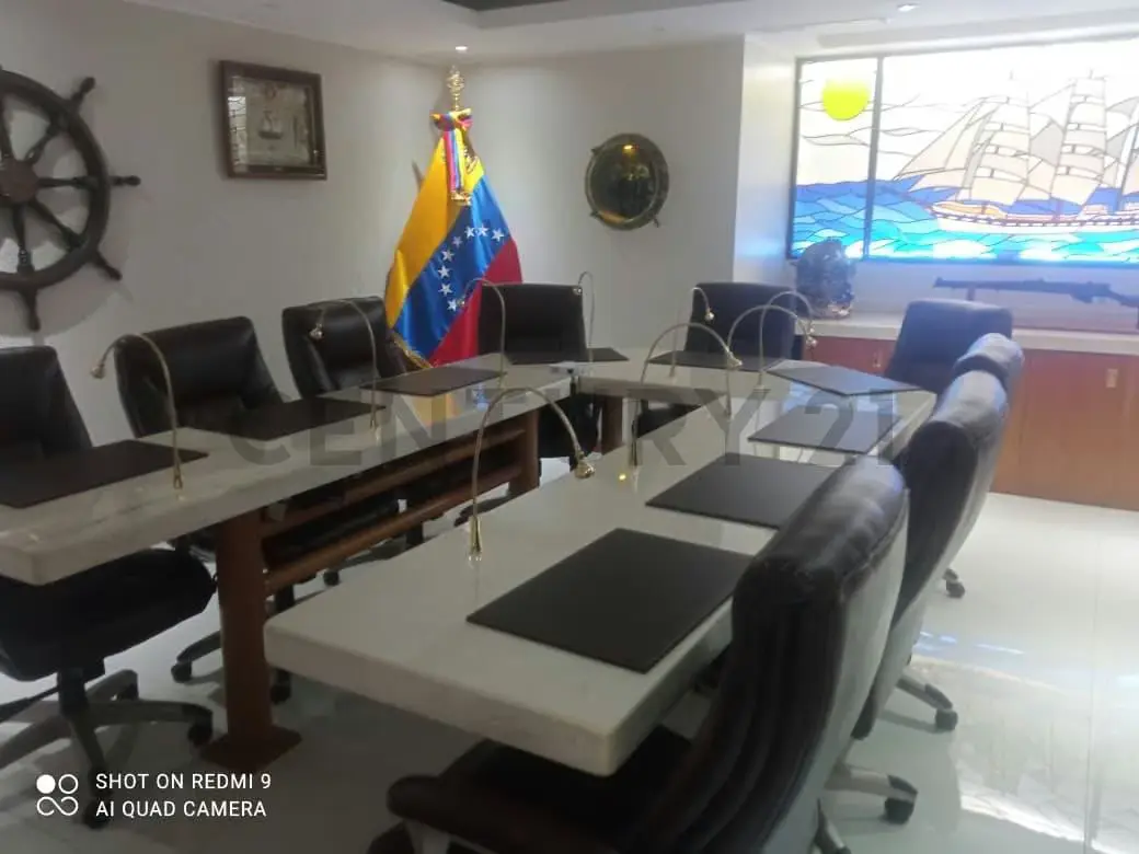 Oficina en venta en la Zona Industrial La Trinidad ER - 3