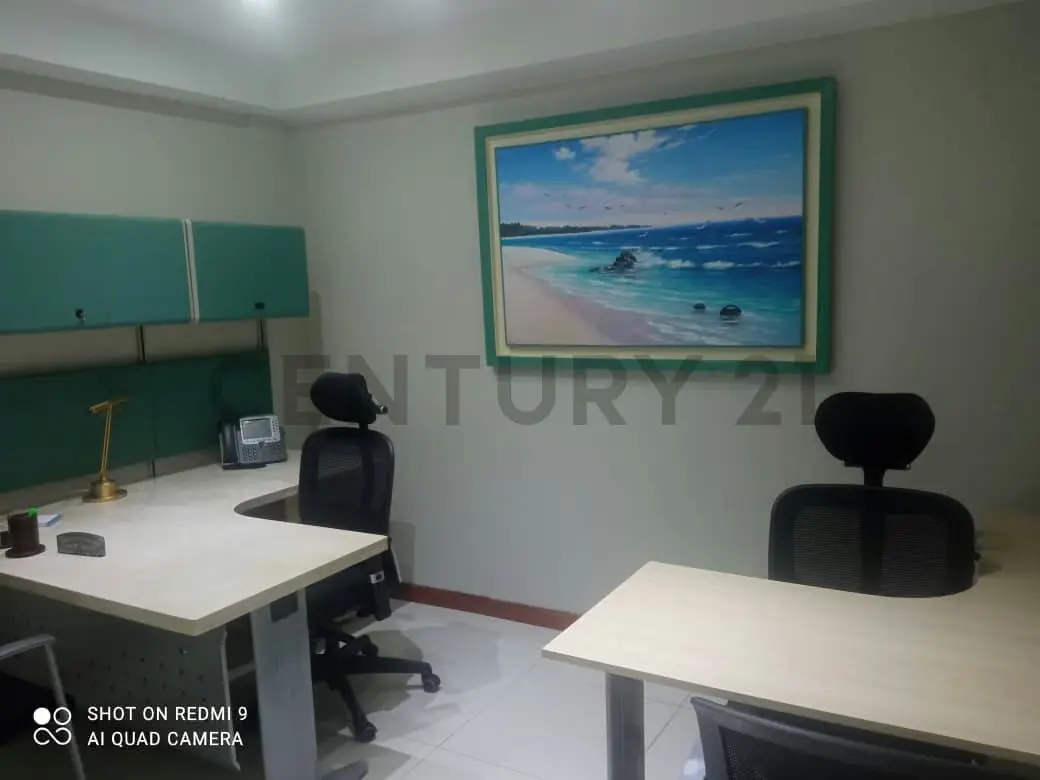 Oficina en venta en la Zona Industrial La Trinidad ER - 6